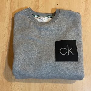Calvin Klein pull over sweatshirt